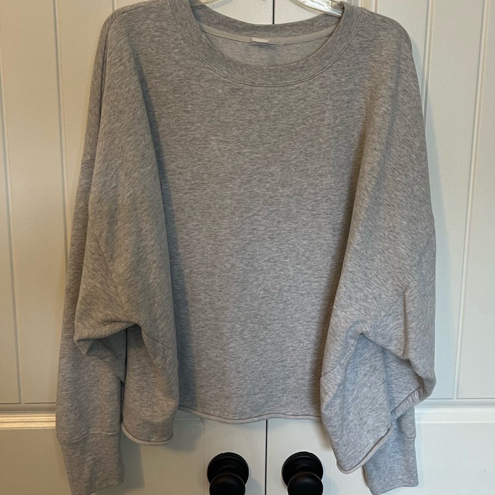 GAP. Ladies crop sweatshirt. Gray. XXL
